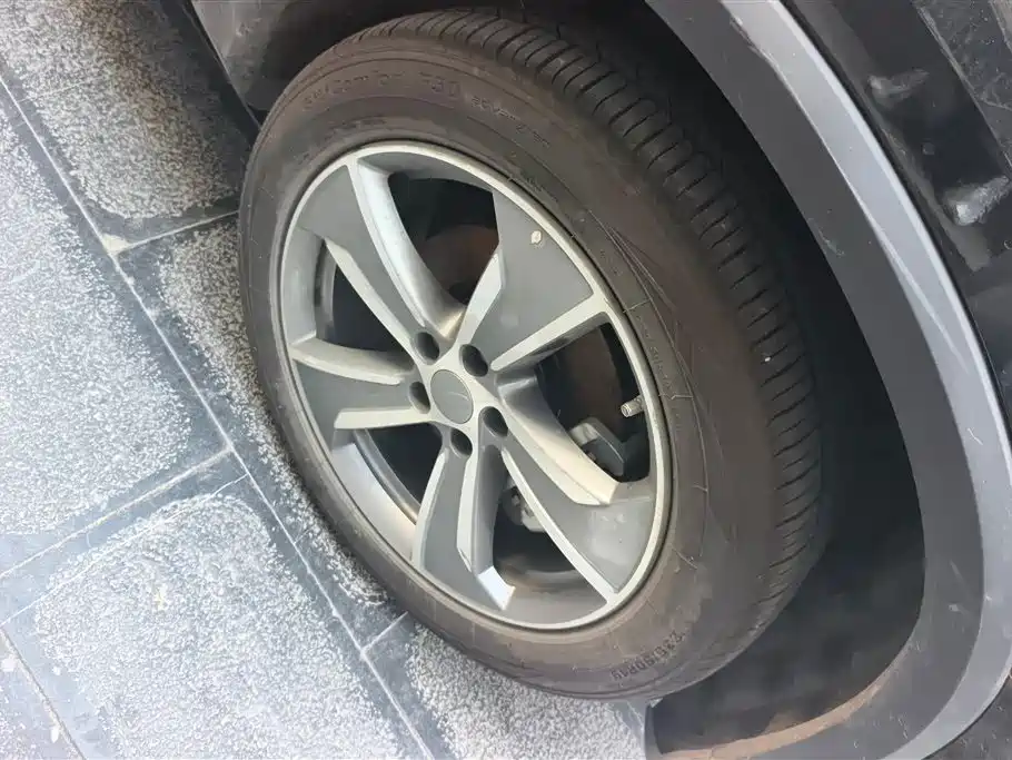 GEELY HAOYUE L