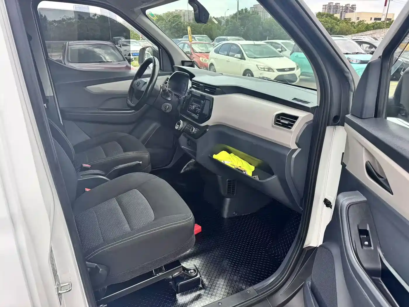 2024 Maxus Maxus EV30