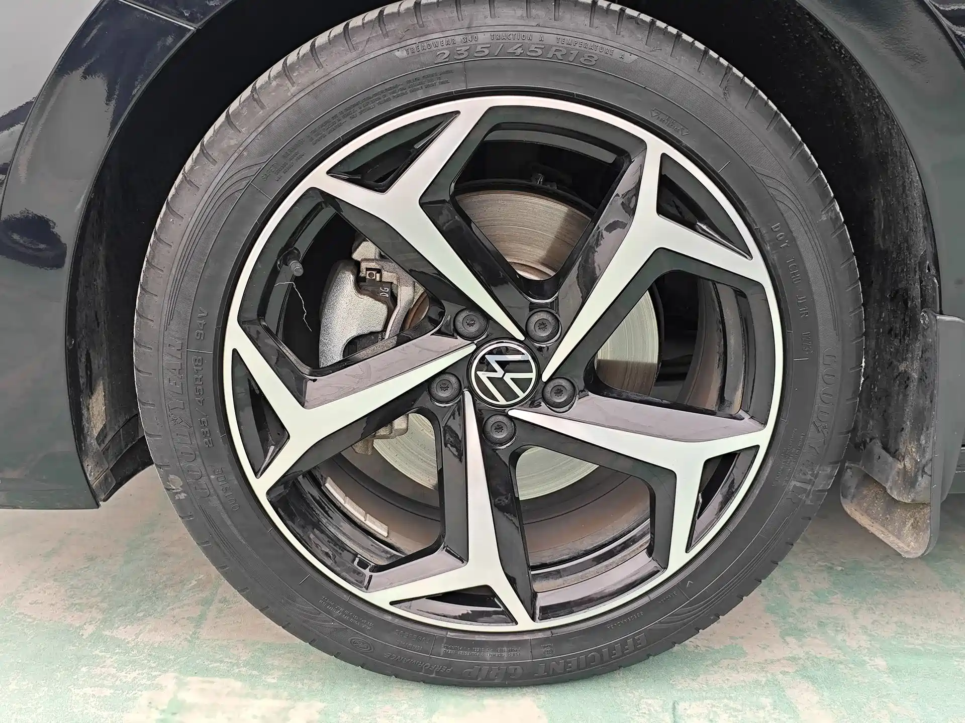 صورة 11 - Volkswagen Passat