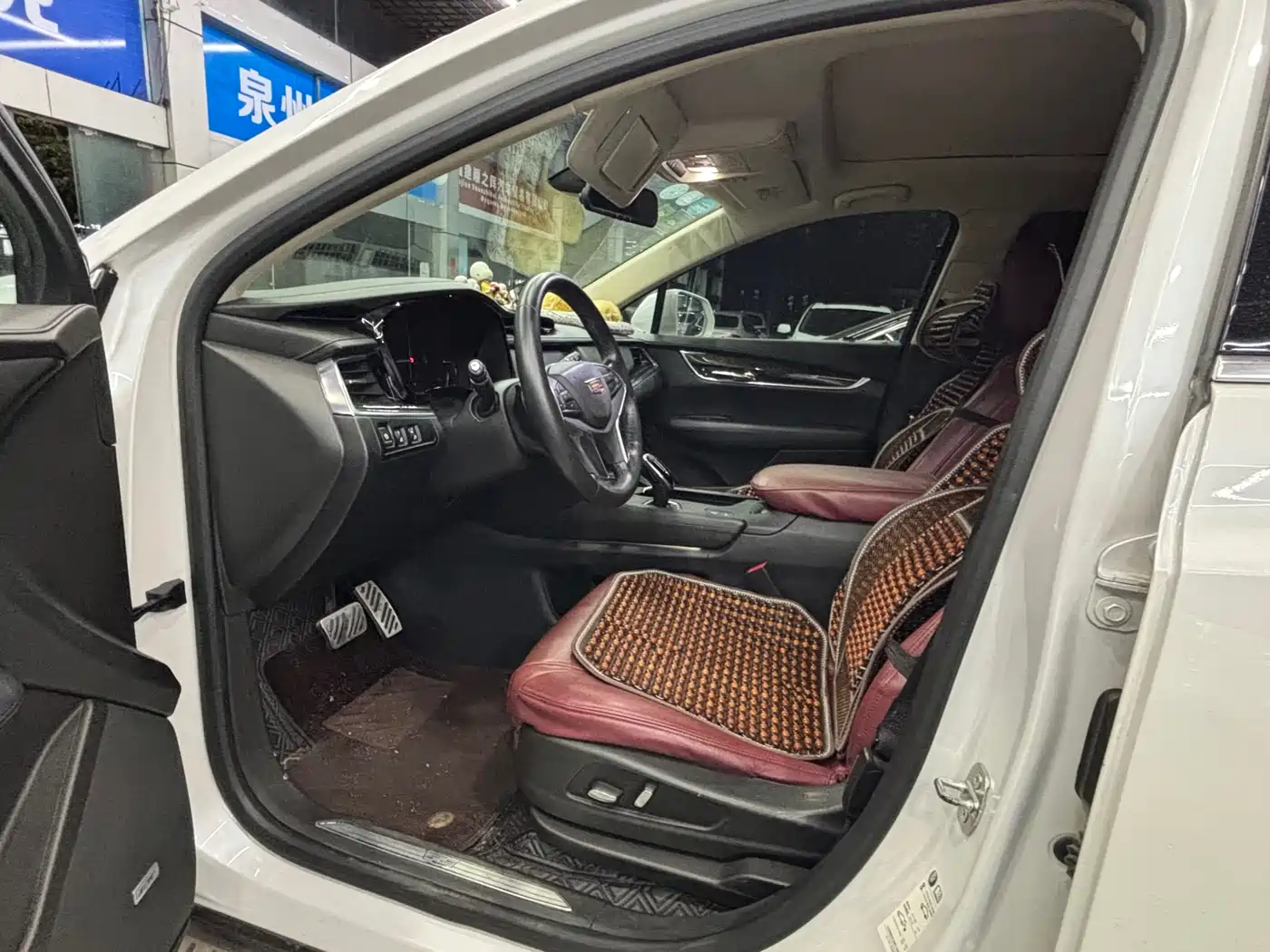 Cadillac XT5 2016 25T Luxury Model фото 5