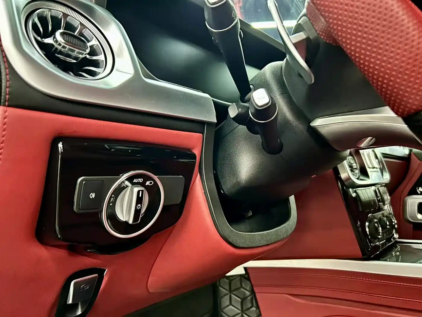 Mercedes-Benz G-Class 2011 2010 G 500