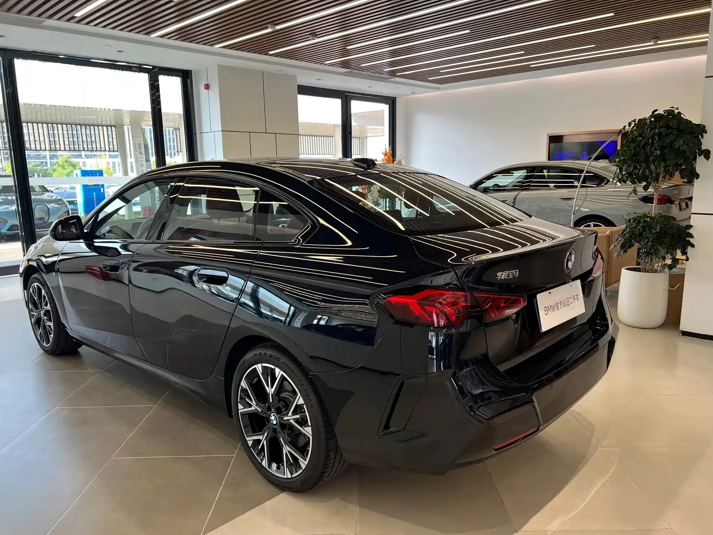 BMW 2 Series 2025 2025 225L M Sport Package