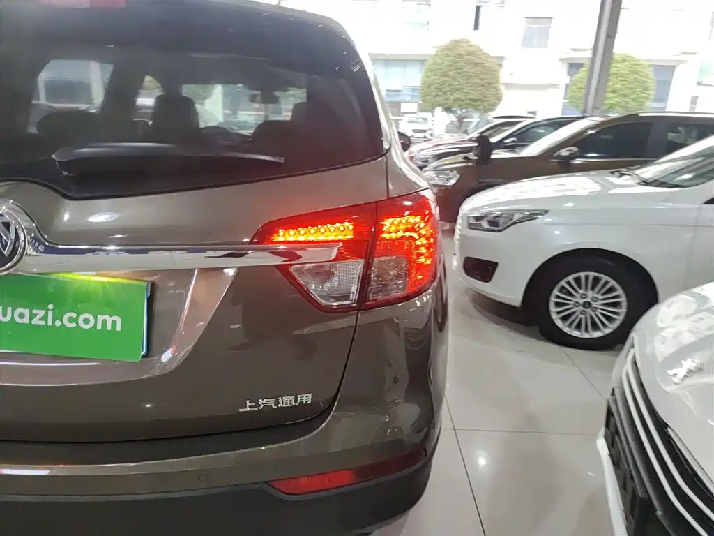 Buick Envision Plus 2017 28T AWD Elite фото 24