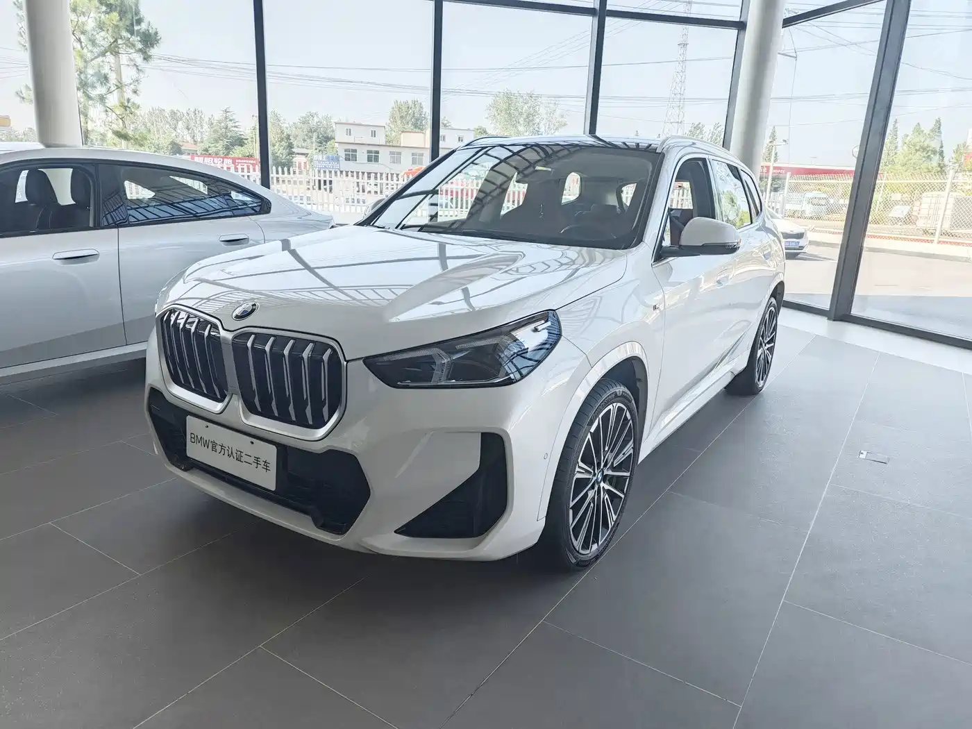 BMW X1 2025 2024 xDrive25Li M Sport Package