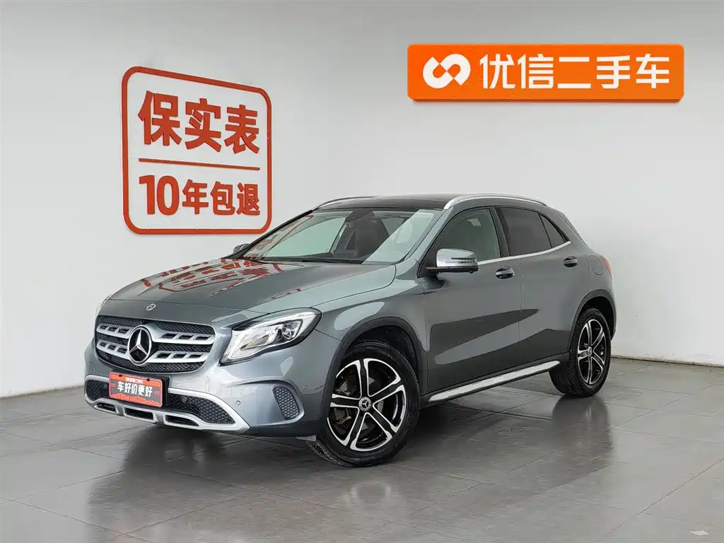 Mercedes-Benz GLA 2018 GLA 200 Fashion