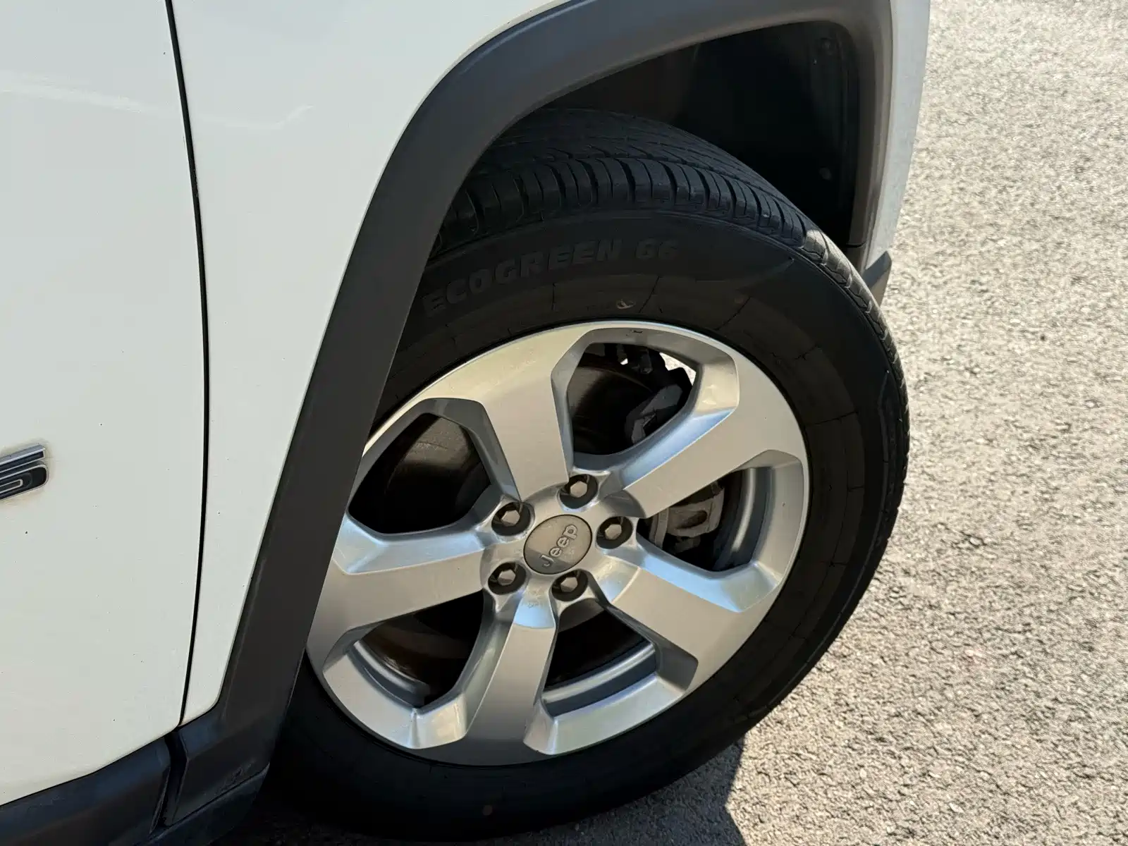 Фото 4 - Jeep Compass