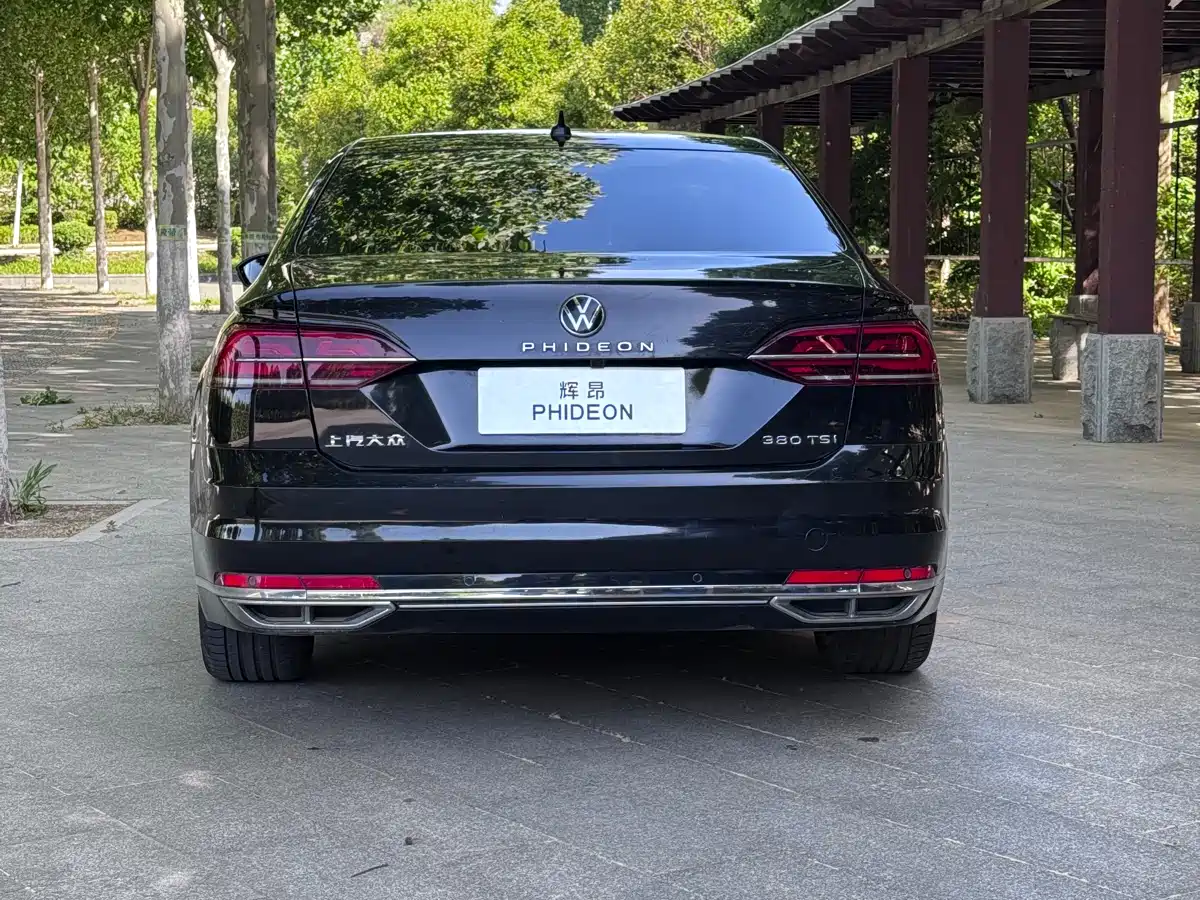 Volkswagen Phideon 2021 380TSI Premium Edition фото 5