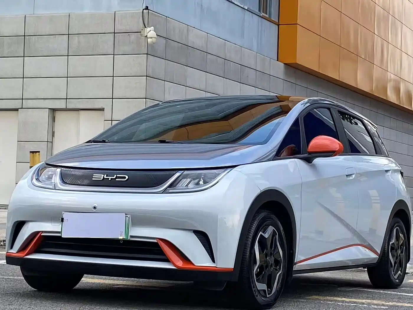BYD Dolphin 2021 Model 405km Fashion Edition