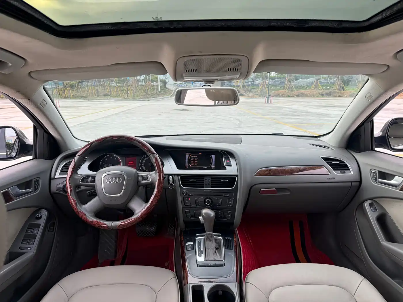 Audi A4L 2011 2.0 TFSI Technology фото 9