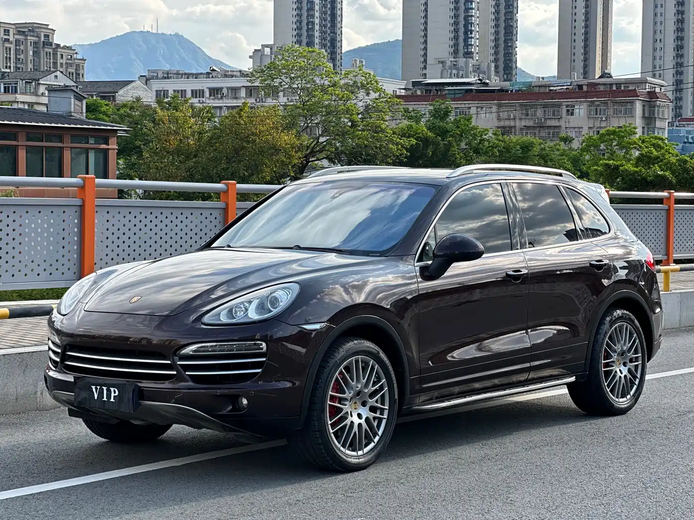 Porsche Cayenne 2014 Cayenne Platinum Edition 3.0T