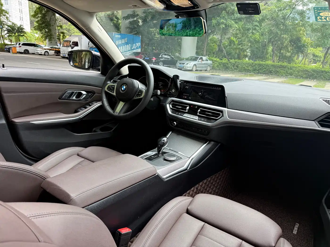 BMW 3 Series 2020 325Li M Sport Black Night Package фото 16