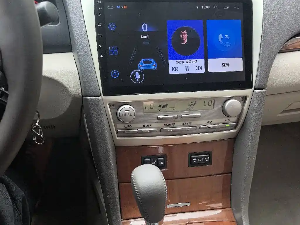 Toyota Camry 2013 200G Classic Luxury Edition фото 17