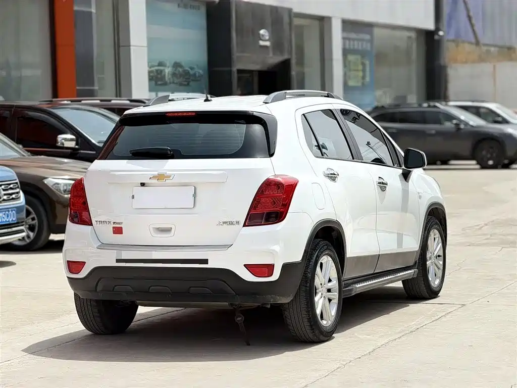 Chevrolet Trax 2017 1.4T Automatic 2WD Luxury фото 9