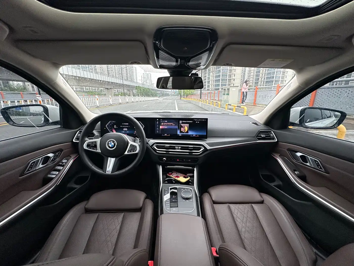 BMW 3 Series 2023 325i M Sport Package фото 8