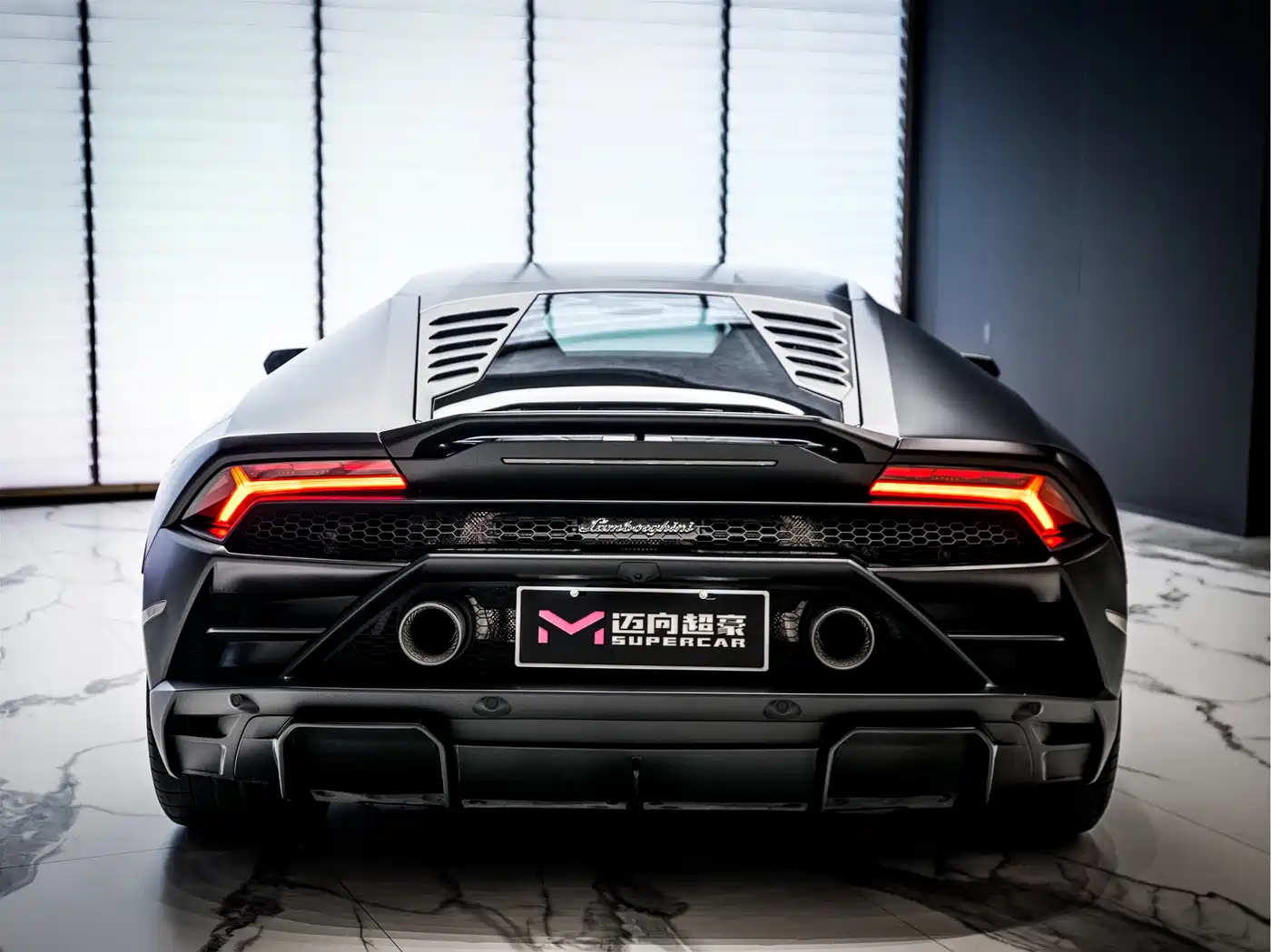 Lamborghini Huracán 2020 Huracán EVO RWD фото 3