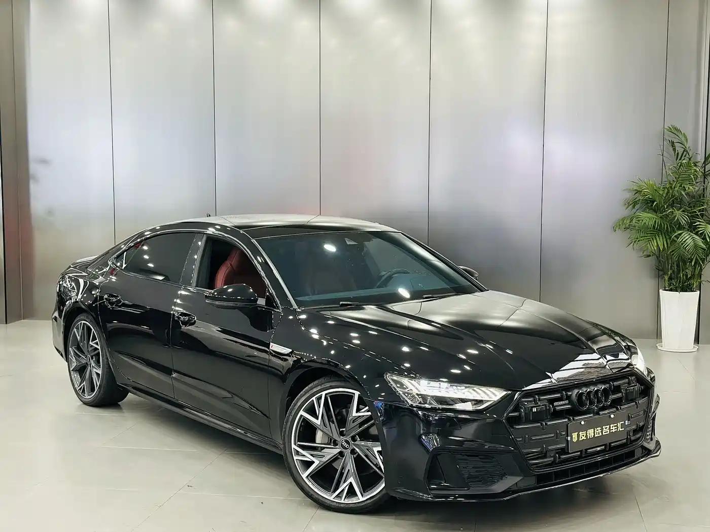 Audi A7L 2024 45 TFSI quattro S-line Black Warrior Edition фото 3