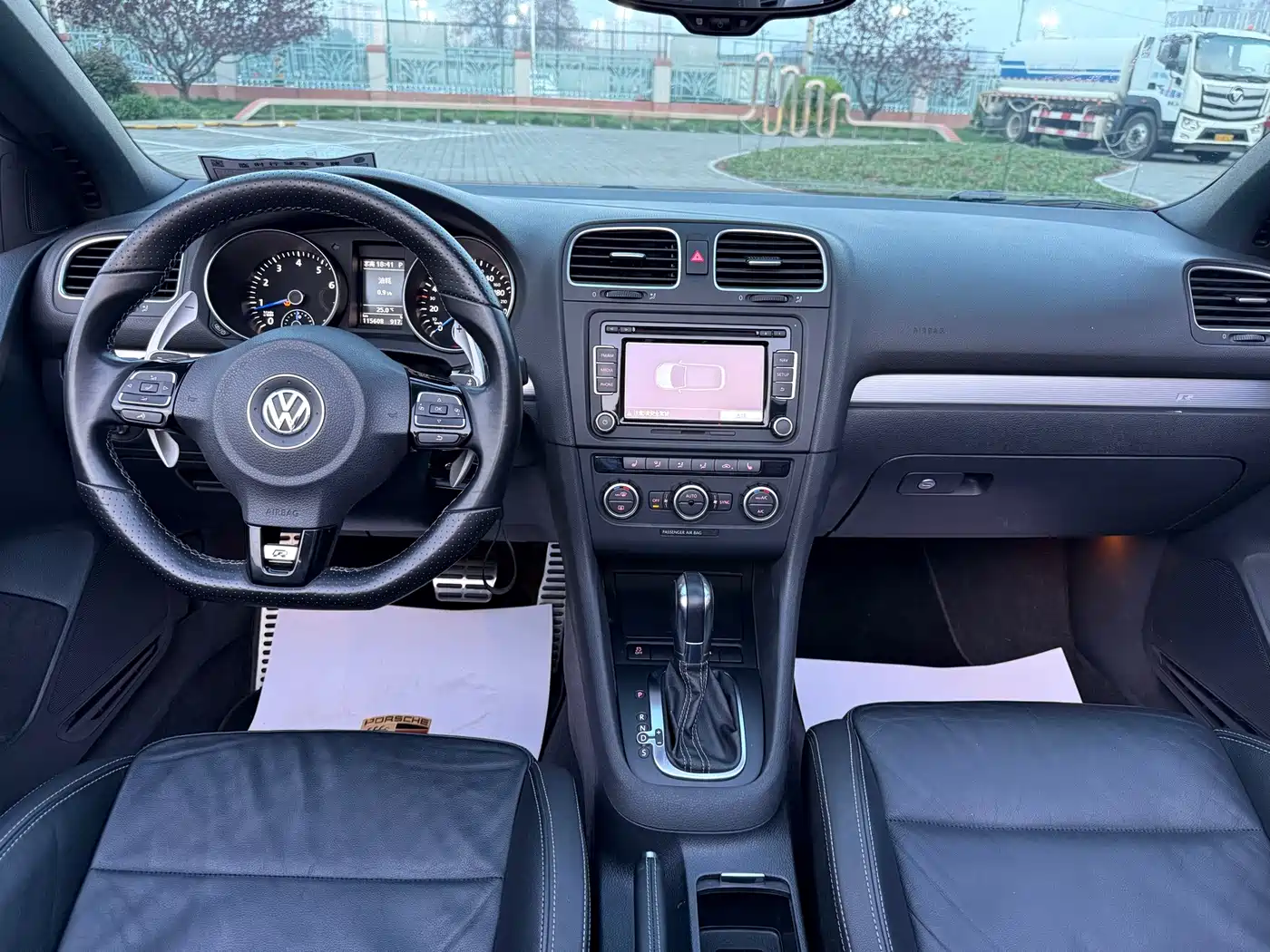 Photo 23 - Volkswagen Golf (Import)