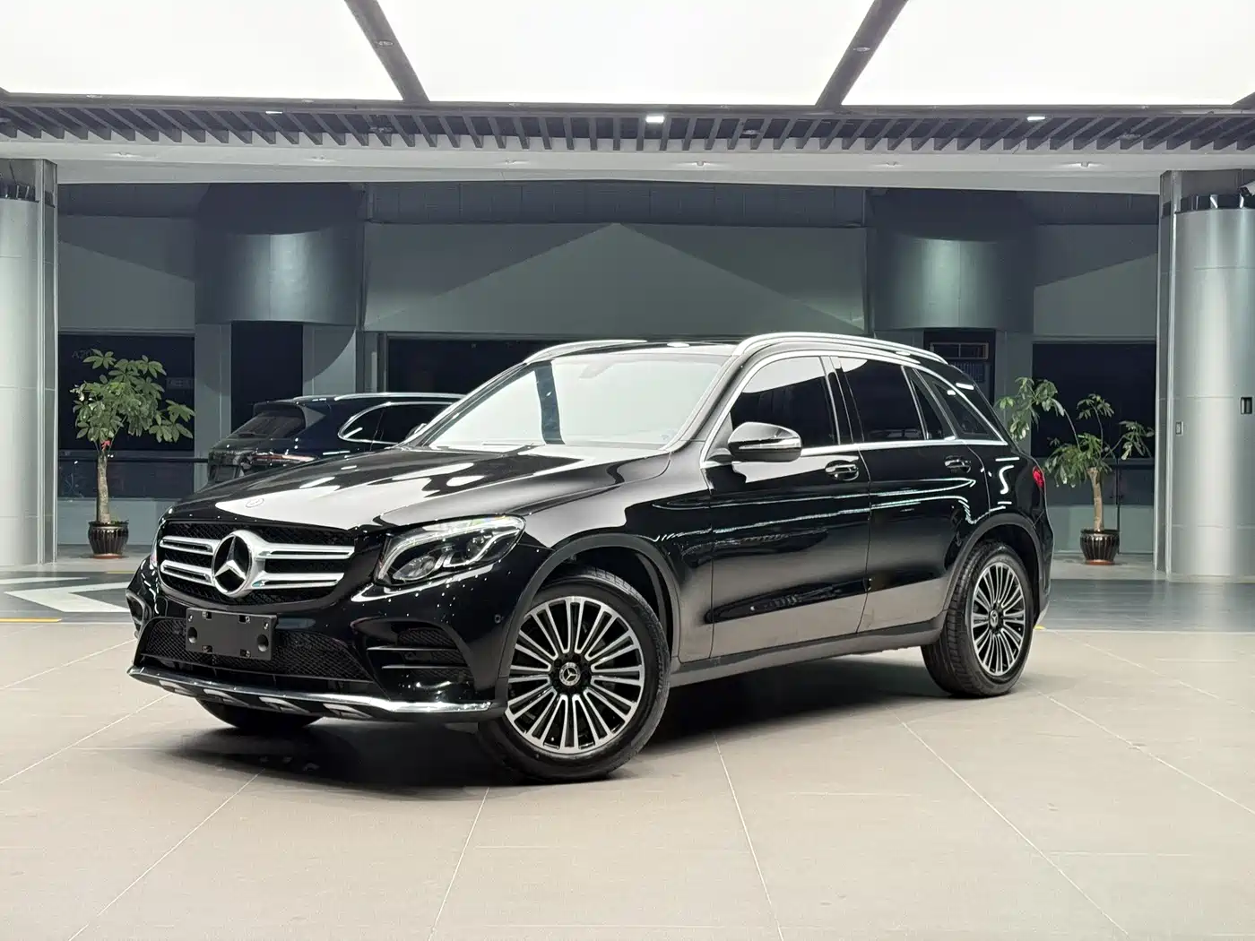 Mercedes-Benz GLC 2018 Facelift GLC 260 4MATIC Dynamic