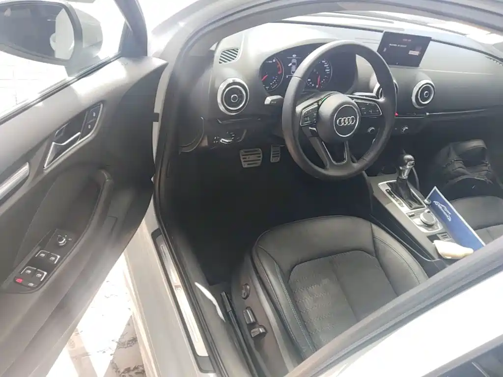 Фото 16 - Audi A3