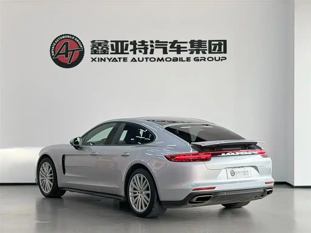 Porsche Panamera 2017 Panamera 3.0T фото 5
