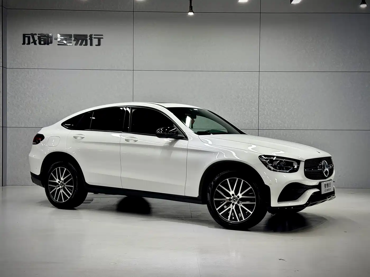 Mercedes-Benz GLC Coupe 2021 2021 GLC 260 4MATIC Coupe SUV