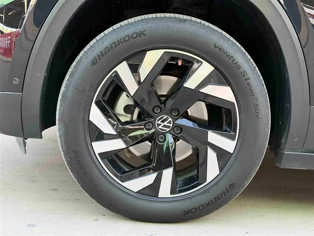 Volkswagen Teramont 2023 Facelift 380TSI 4WD Luxury Edition фото 14