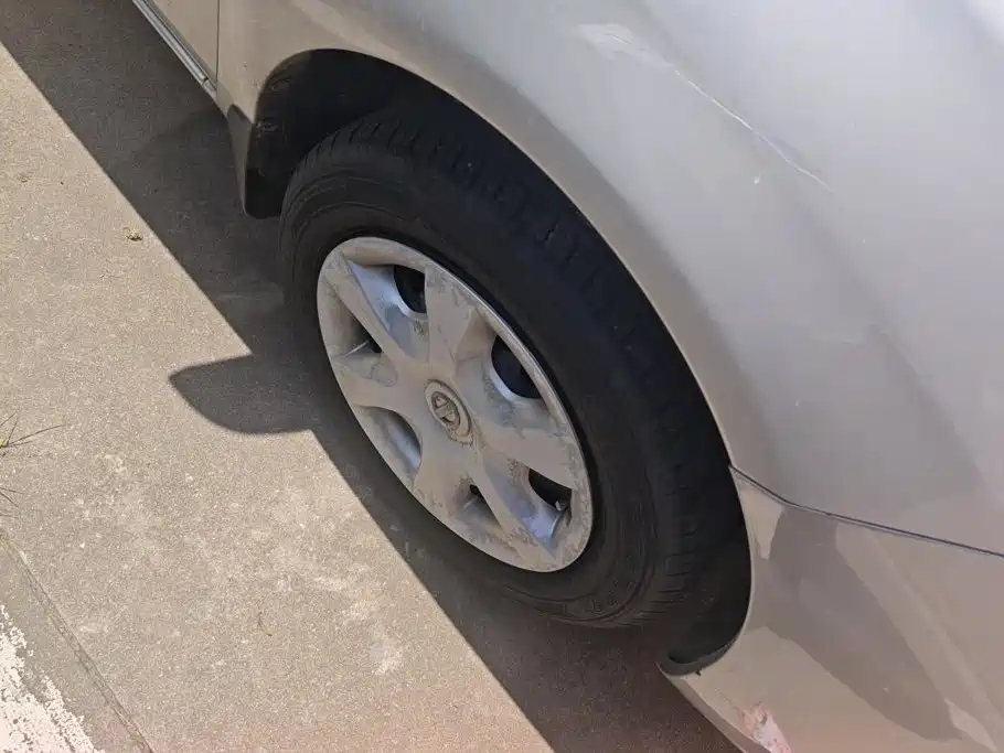 Nissan Sunny 2012 2011 1.5XL Manual Luxury Edition