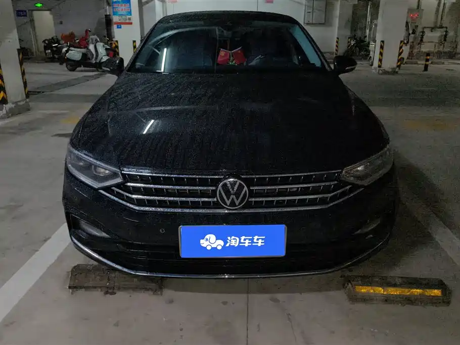Volkswagen Magotan 2024 2 Million Units Public Sharing Edition 330TSI DSG Luxury фото 2