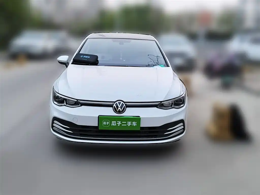 Volkswagen Golf 2023 Facelift 280TSI DSG Pro фото 24