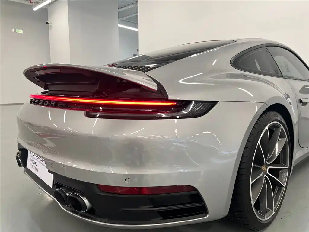 Porsche 911 2023 Carrera 3.0T фото 16