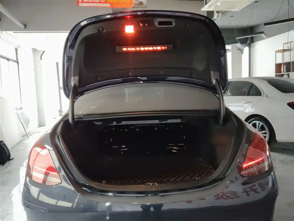 Mercedes-Benz C-Class 2019 Facelift C 260 L Sport фото 19