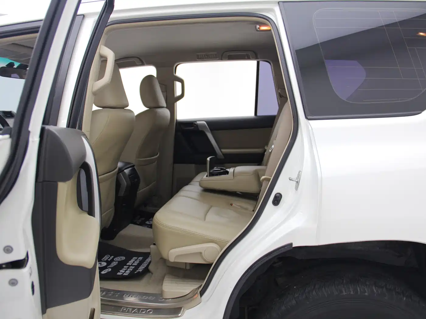 Toyota Prado (Import) фото 11