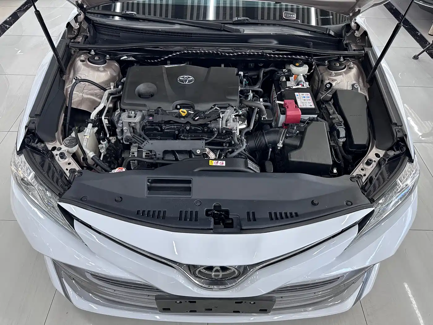 Toyota Camry 2018 2.5G Luxury Edition фото 9