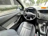 Фото 15 - Ford Focus