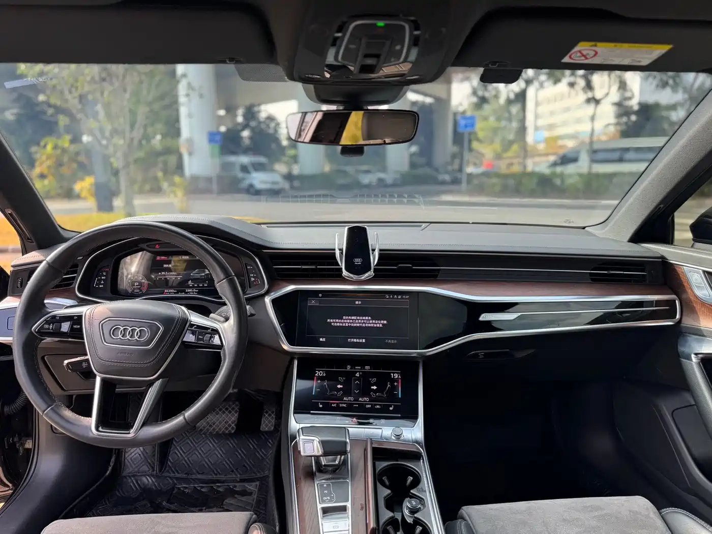 Audi A6L 2023 40 TFSI Luxury Dynamic фото 14