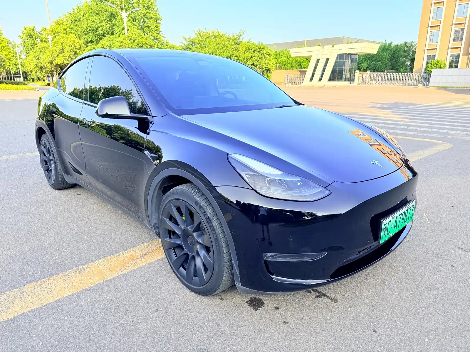 Фото 3 - Tesla Model Y