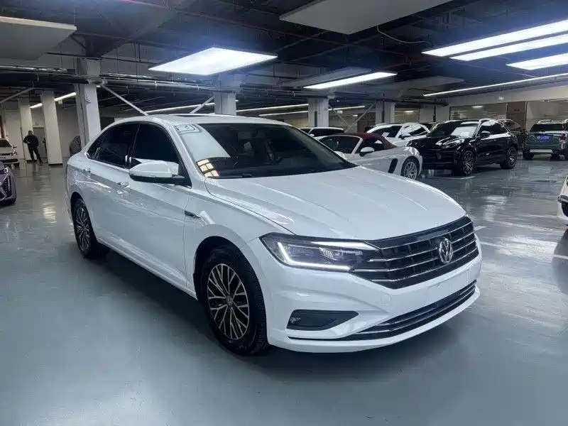 Volkswagen Sagitar 2019 200TSI DSG Comfort Edition China VI фото 3