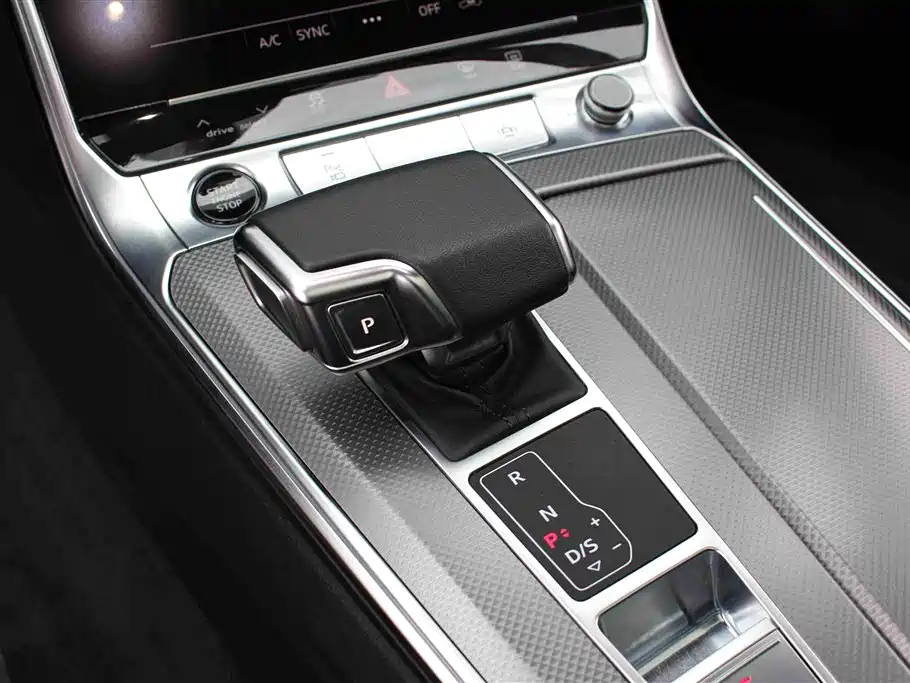Audi A6L 2023 40 TFSI Luxury Dynamic фото 8