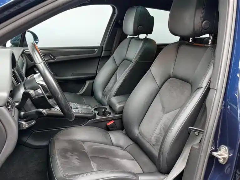 Porsche Macan 2017 Macan 2.0T фото 13