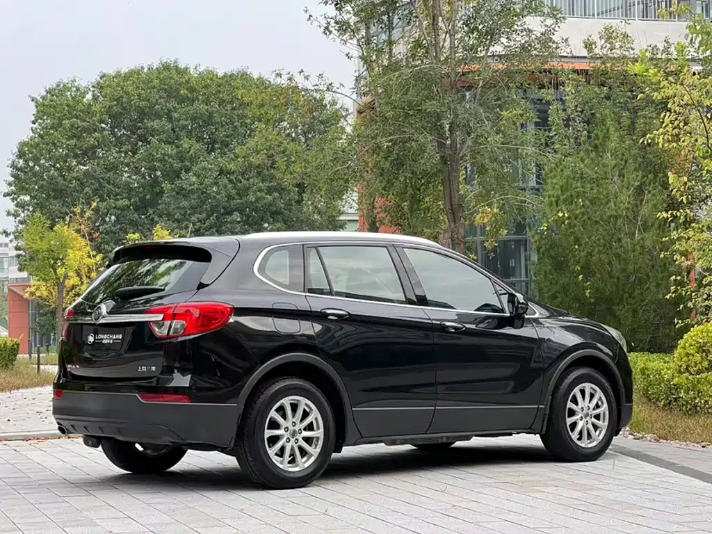 Фото 11 - Buick Envision Plus