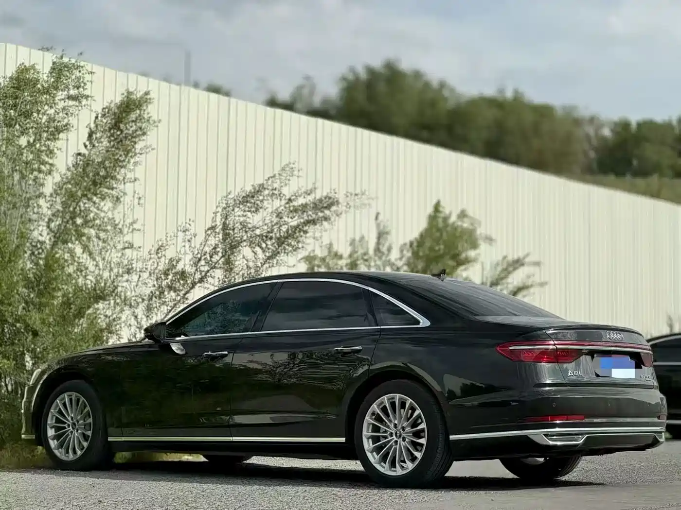 Audi A8 2022 A8L 50 TFSI quattro Comfort Collector's Edition фото 7