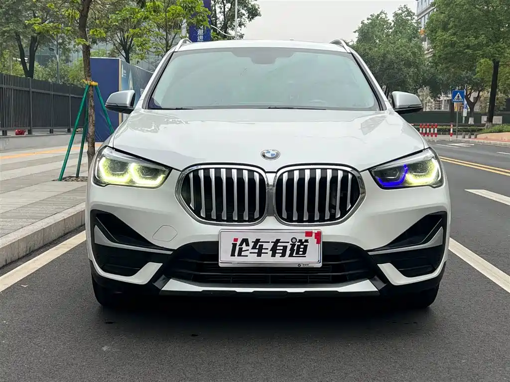 BMW X1 2021 Facelift sDrive20Li Premium фото 24