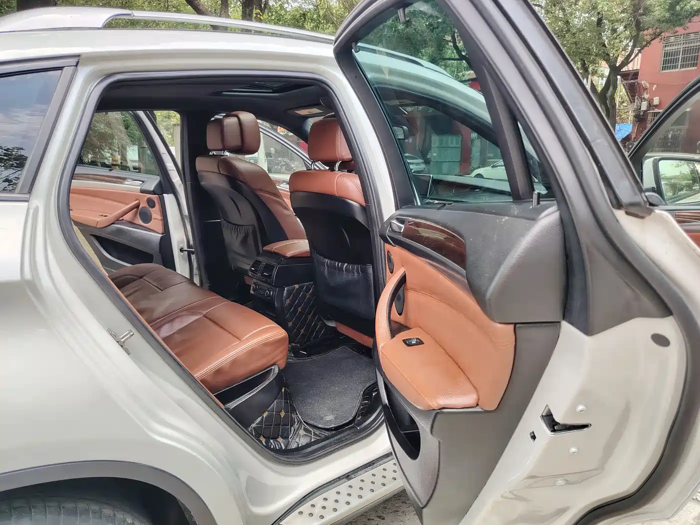 BMW X6 2012 xDrive35i фото 6