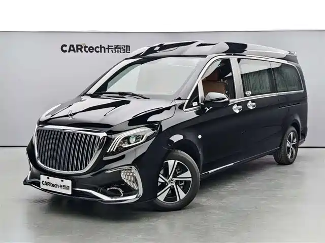 Mercedes-Benz Vito 2023 2.0T Business 7-Seater