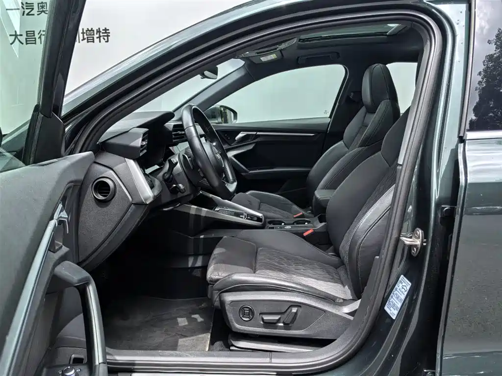 Audi A3 2022 A3L Limousine 35 TFSI Luxury Sport фото 14