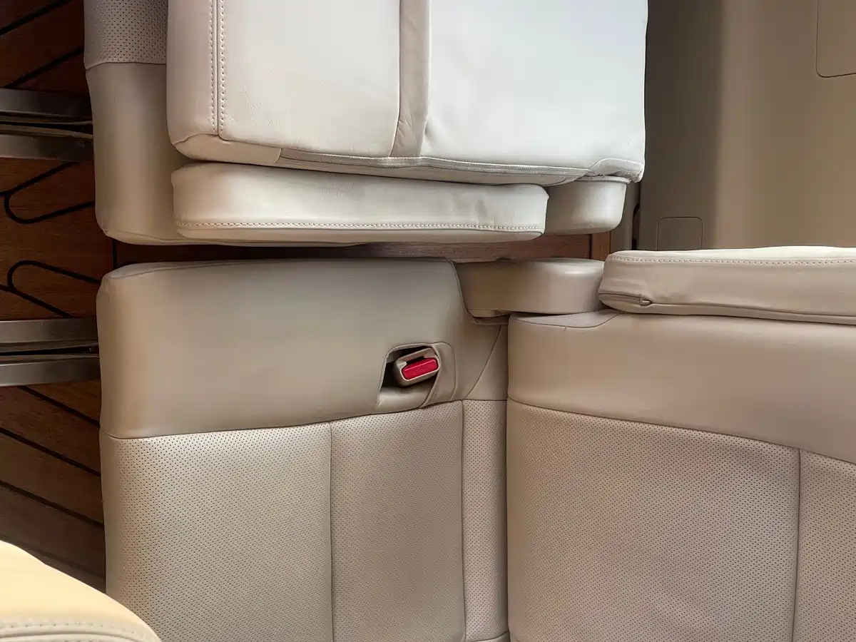 Toyota Alphard 2012 3.5L Luxury Edition фото 8