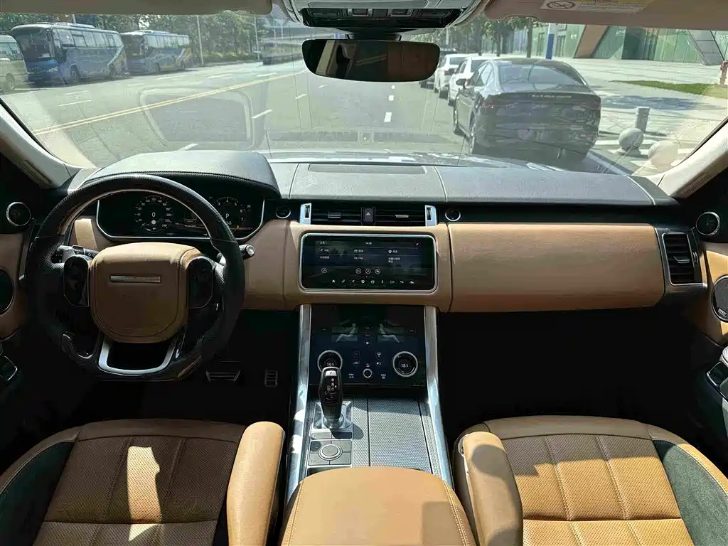 Photo 5 - Land Rover Range Rover Sport