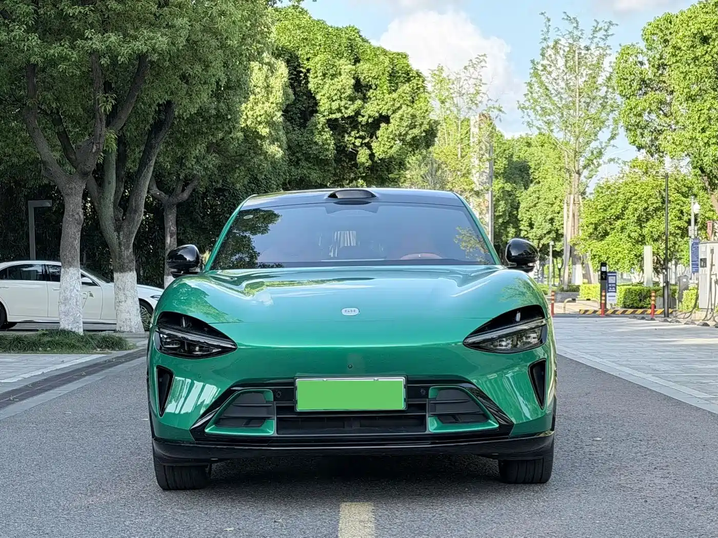 Xiaomi Auto Xiaomi YU7 2025 Extended Range RWD Edition фото 2