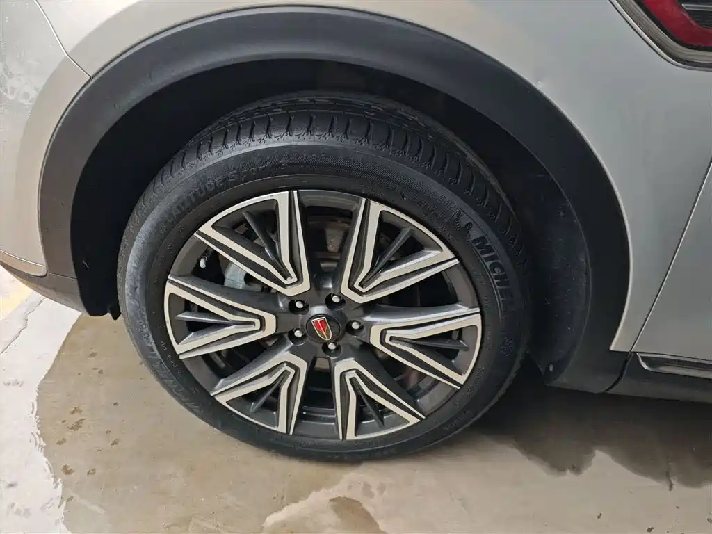 Hongqi HS5 2022 Facelift 2.0T Smart Flag Enjoyment AWD Edition фото 25