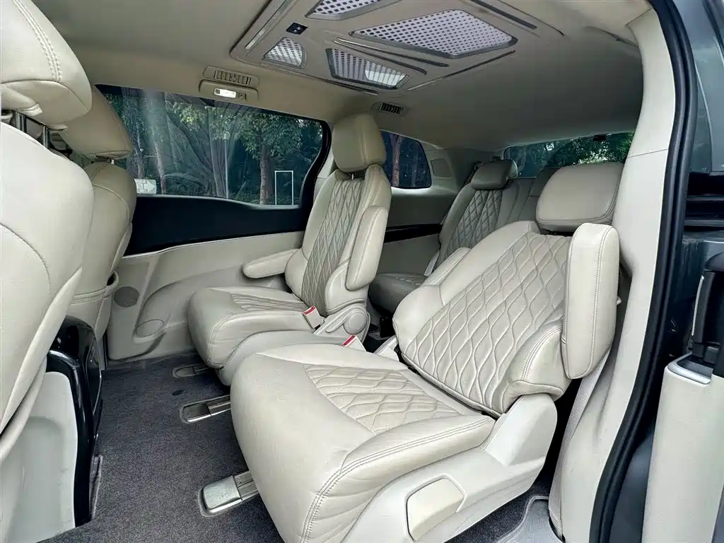Buick GL8 2021 Land Business Class 652T Comfort фото 7